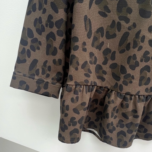 Essentiel Antwerp sz 12 (EU 42) long sleeve animal print blouse in black & green - Picture 5 of 7